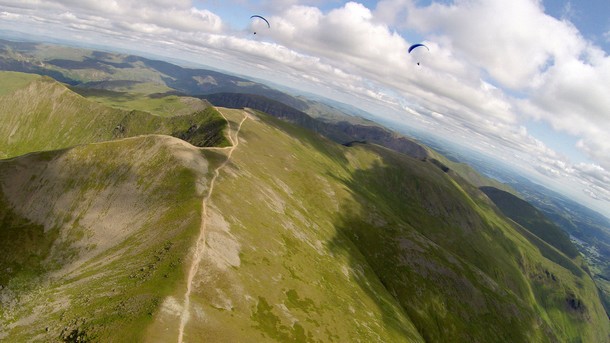 Two gliders over Browncove Crags